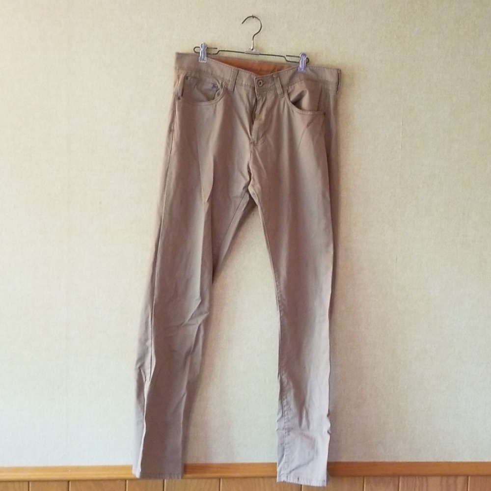 Waetherproof Vintage Tan pants